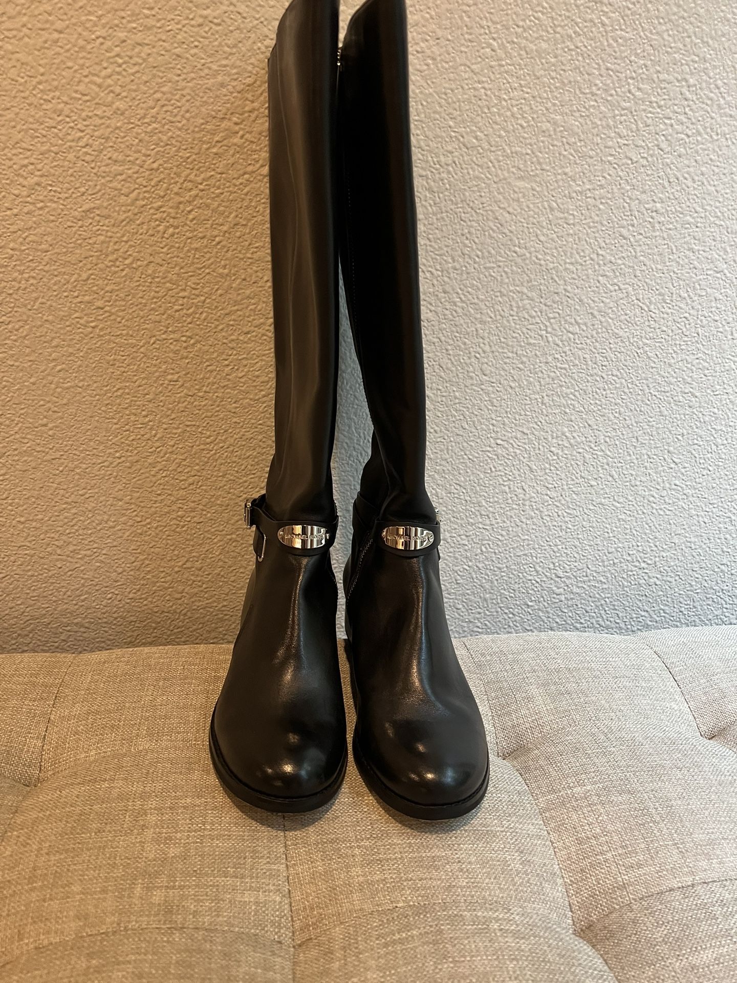 Michael Kors Boot Size 9