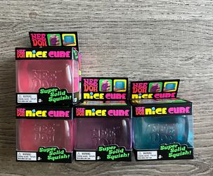 NeeDoh Nice Cube