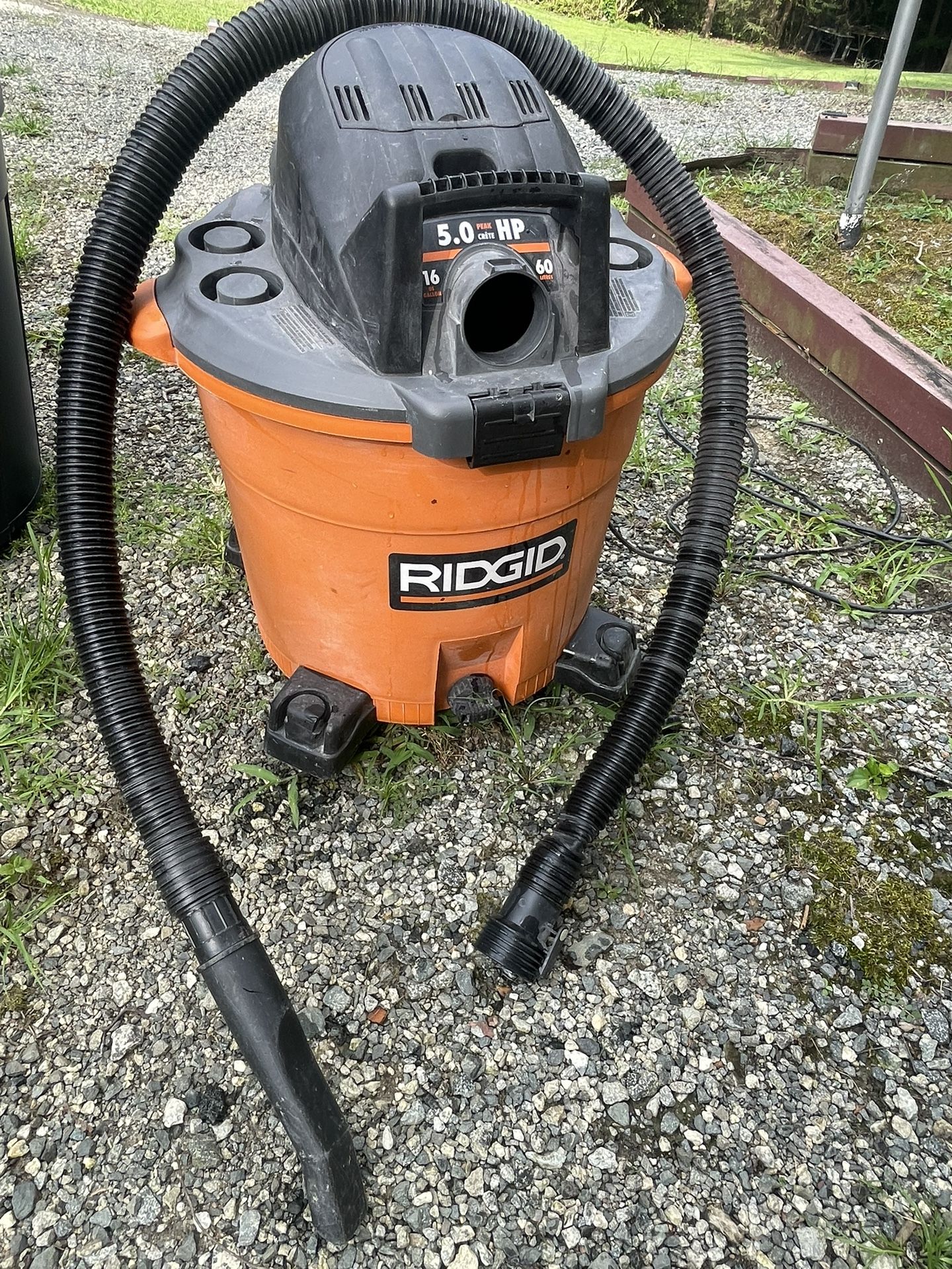 Ridgid Wet/dry Vacuum 16 Gallon WORKS GREAT!