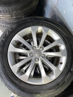 AUDI Q5 OEM WHEELS AND TIRES 235/60R18 , 98% life - $720