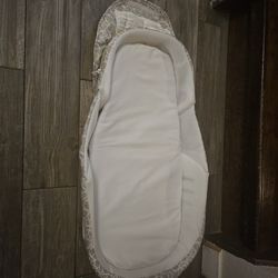 Portable Foldable Bassinet 