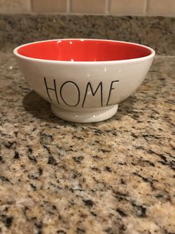 Hard to find Rae Dunn bowl