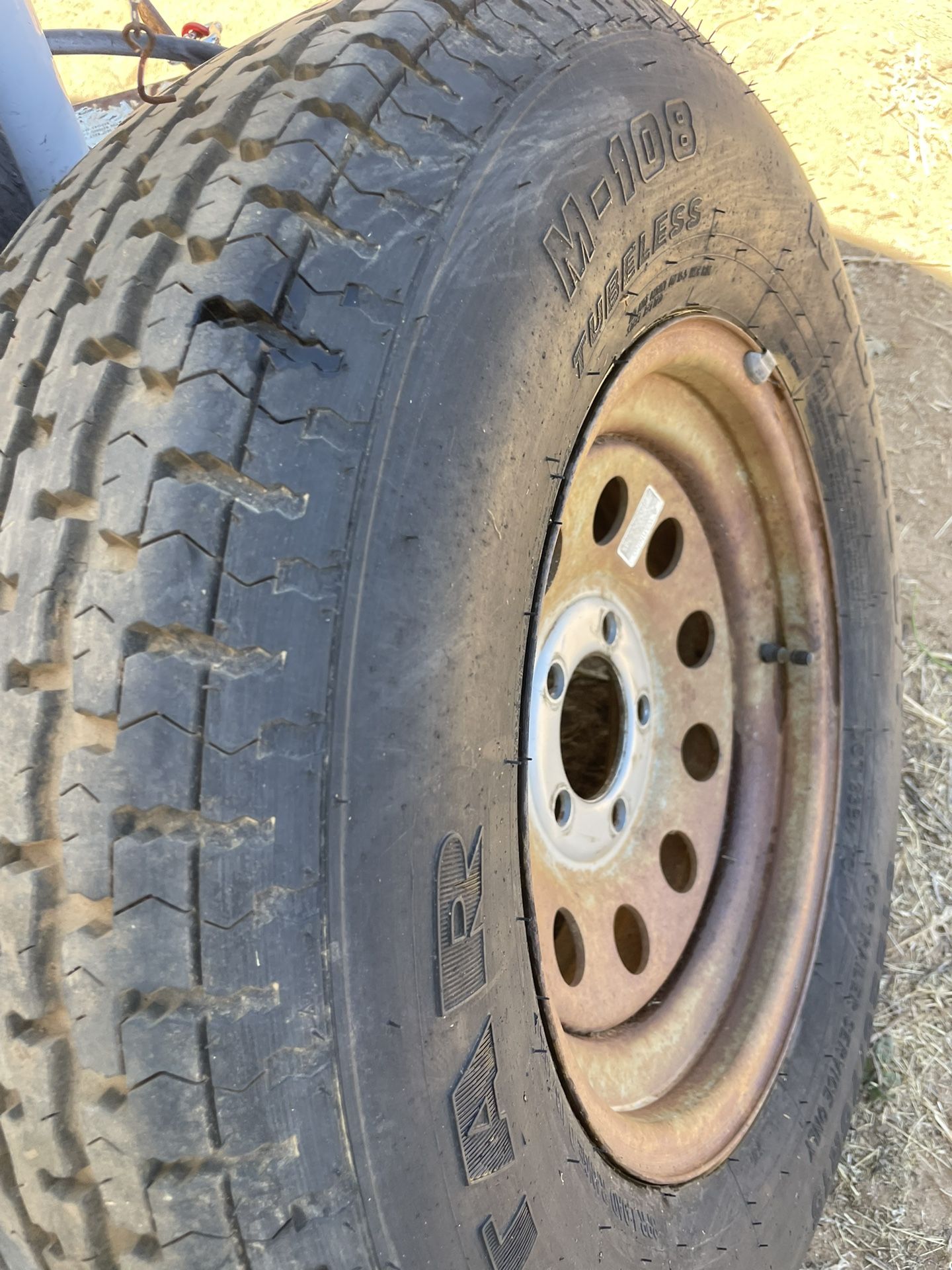 (3) Used 225/75/15 Trailer Tires On 5x4.5 Good Spares Over 95% Tread $160 For All 3