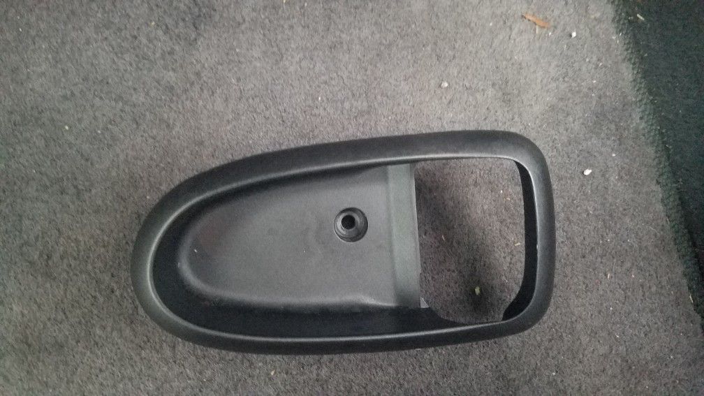 Hyundai Elantra Passenger Side Door Cover $7