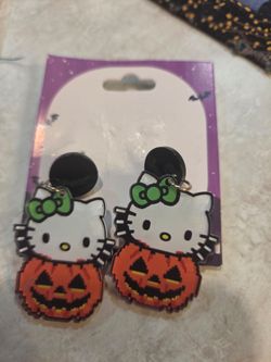 Hello kitty earrings