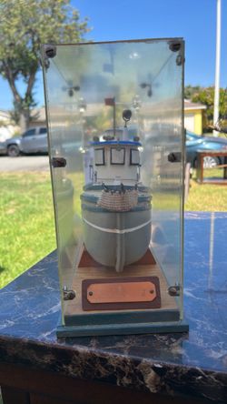 Dumas ST-74 Small Harbor Wooden Tug Boat in Display Case