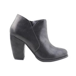 Women’s Bootie Block Heel- Size 9