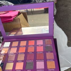 Eyeshadow Palette