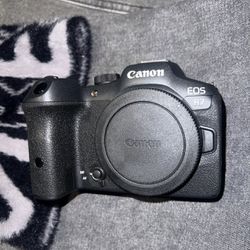 Canon EOS R7 Body (BRAND NEW)
