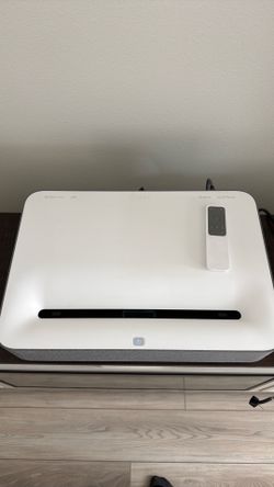 Vava UST laser projector