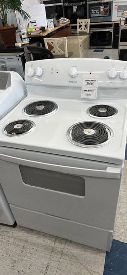 Hotpoint 30-in 4 burners 5.0-cu ft Freestanding Electric Range ( White )