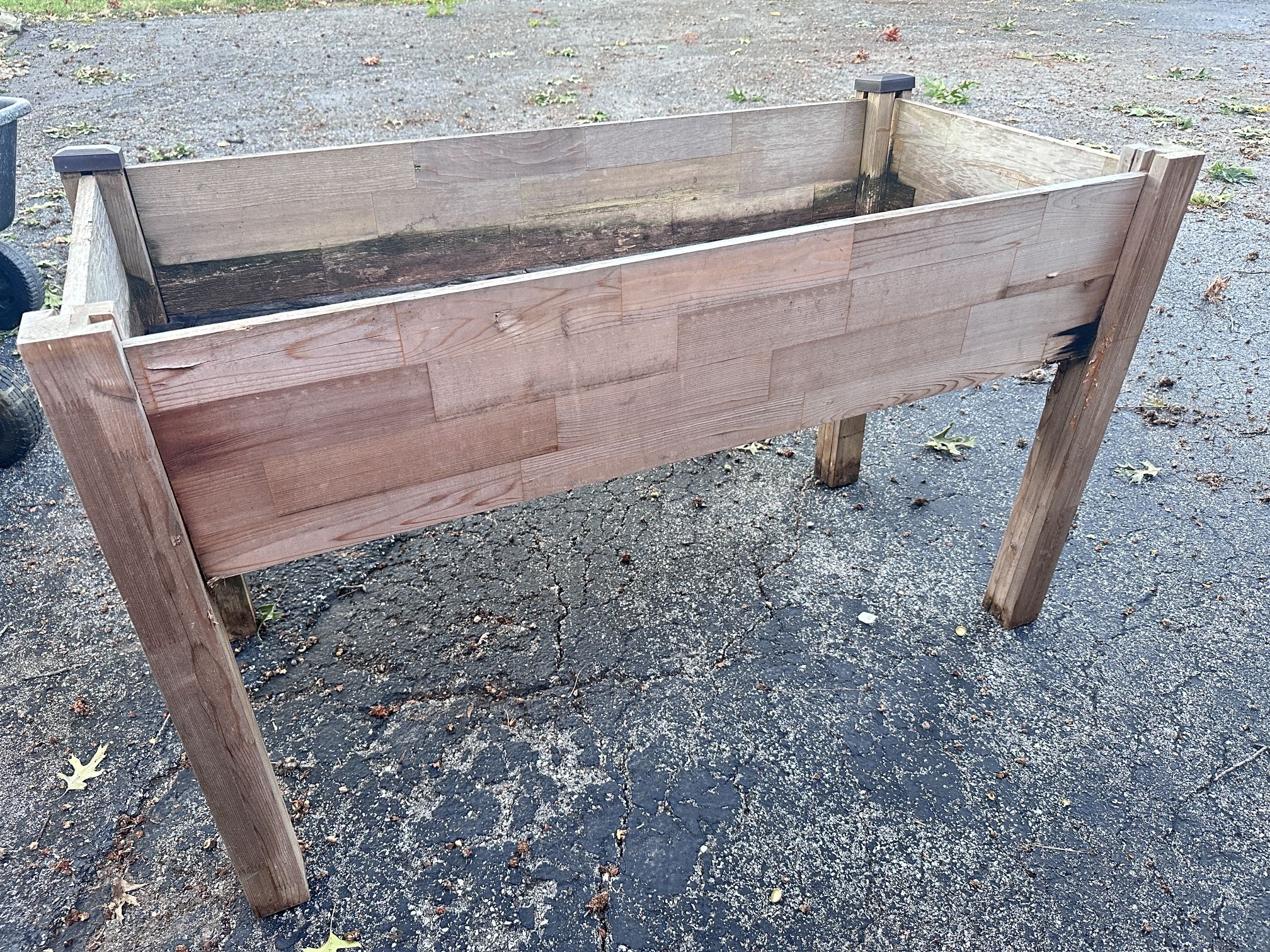 Cedar Planter
