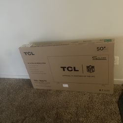 50’ TCL Smart TV