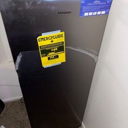 Bangson Refrigerator/Freezer 