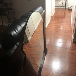 black head board mirror