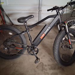 CIVI E BIKE $650 OR BEST OFFER