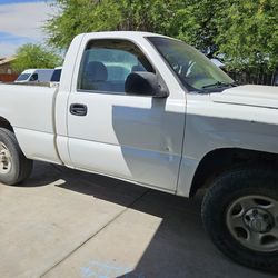 ((WORK TRUCK))  -2003 Chevy Silverado 5.3 4X4 Parts
