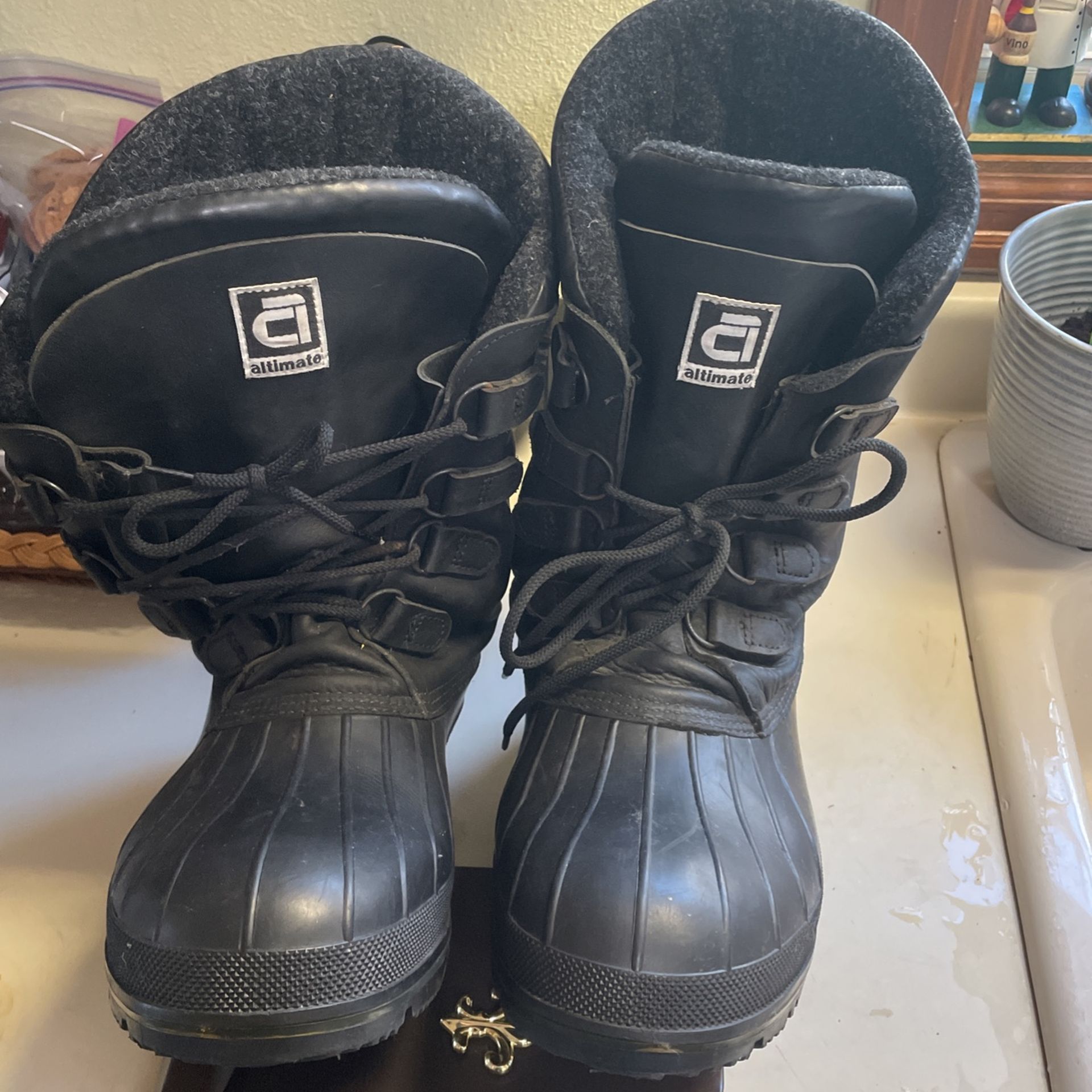 Motorcycle/snowmobile Boots Size 13