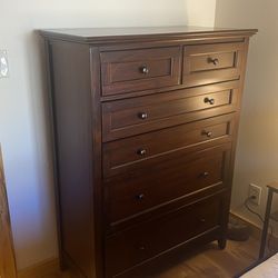 Chest of drawers in cherry by Westlake