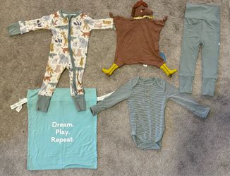 Baby clothes bundle