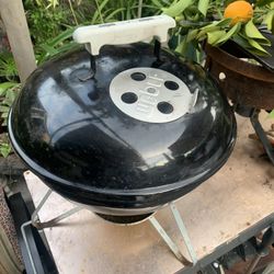 Small BBQ Clean. Ready To Cook.