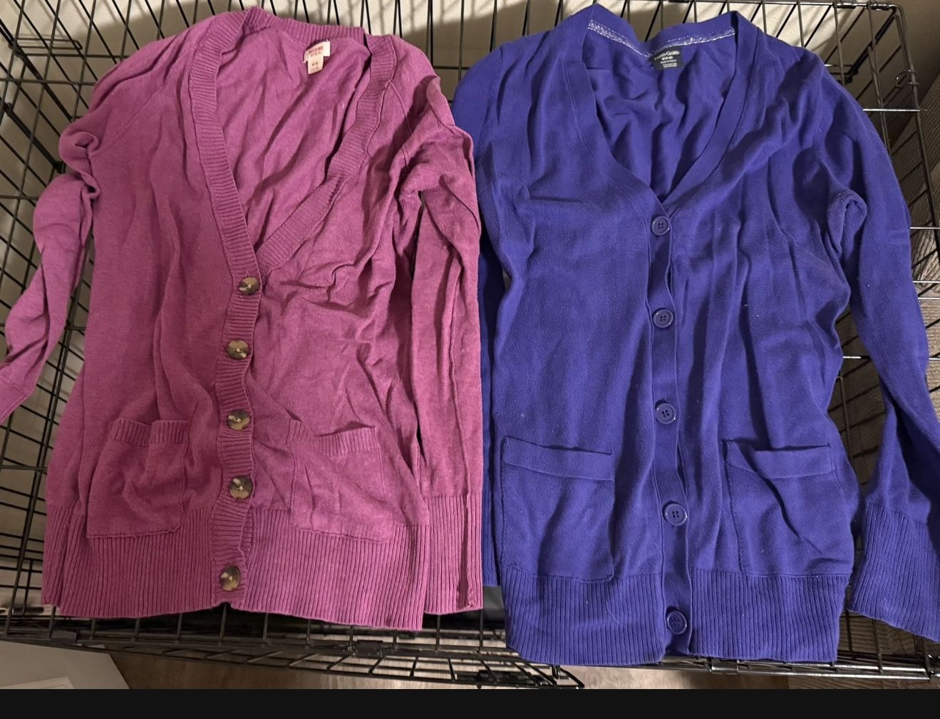 Juniors  Cardigans Set Size Med 