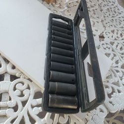 11 pcs husky Socket set