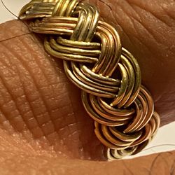 2 Tone 18K Gold Ring