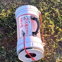 Expandable Lionfish Zookeeper 