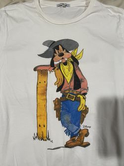Disneyland Cowboy Goofy shirt