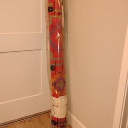 Waterproof Outdoor Patio Or Porch Rug Made Of Plastic Brand New Still In Wrapping Please See Description