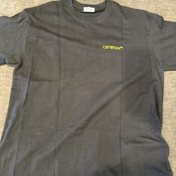 T-Shirt Of White