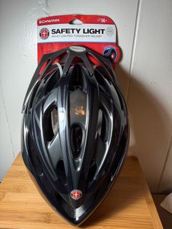 Schwinn Safety Light Adult Thrasher Helmet  14+ New