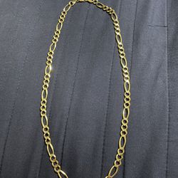 10K Figaro Chain 24 Inches 9MM Wide
