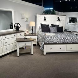 King Bedroom Set