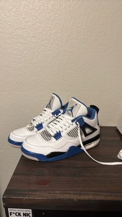 Jordan 4’s