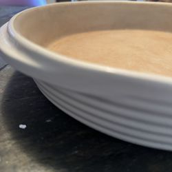 The Pampered Chef Round Baker