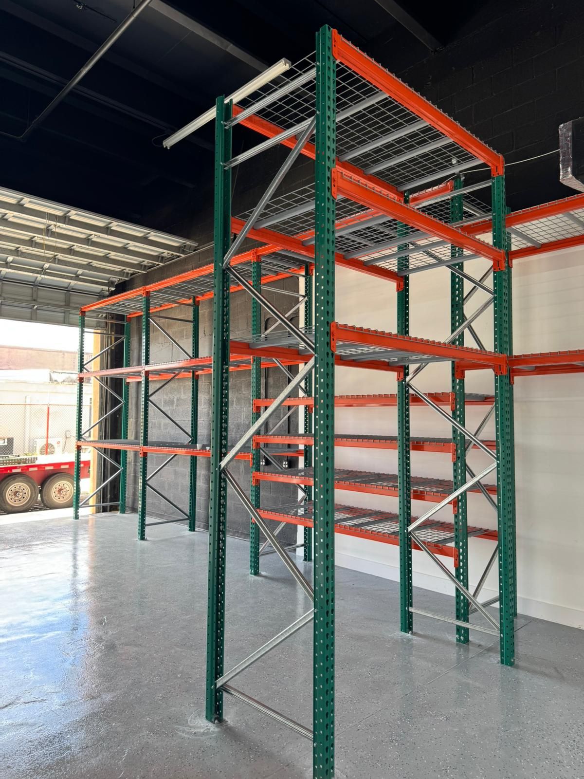 PALLET RACK POSITION NEW AND USED CONDITION