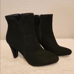 Women's Ankle Boots Sz 5.5 