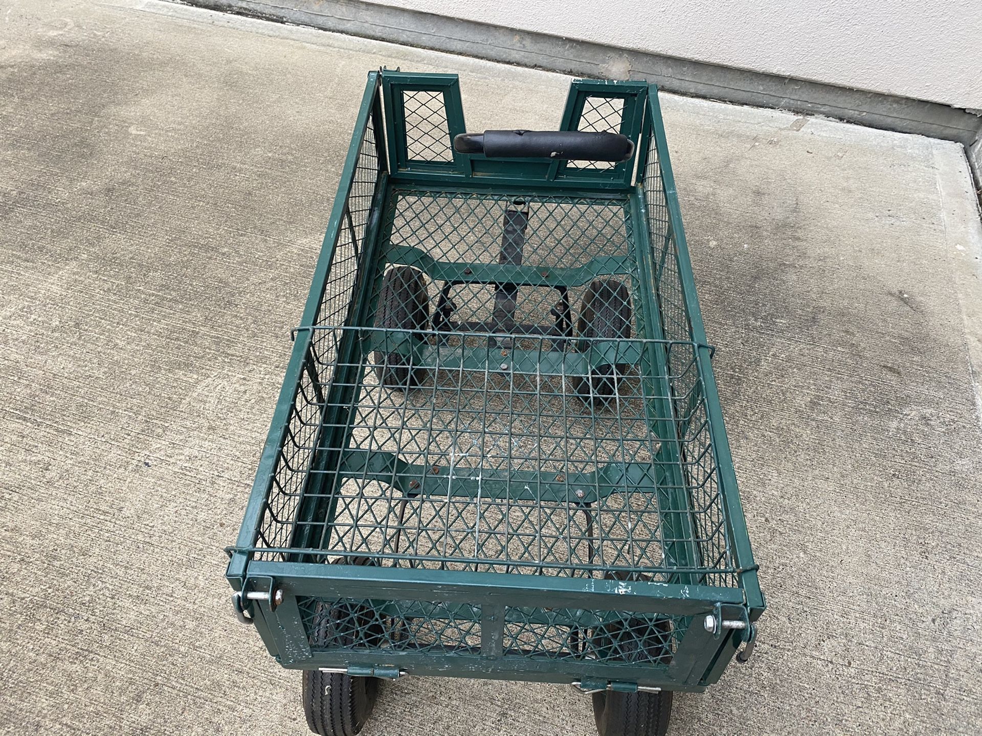 Metal rolling wagon for Sale in Kemah, TX OfferUp