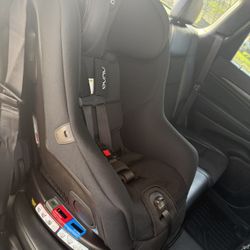 Nuna Rava Luxury Car Seat 