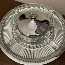 It’s Very Nice Candy Dish Or Cookie Barely Used