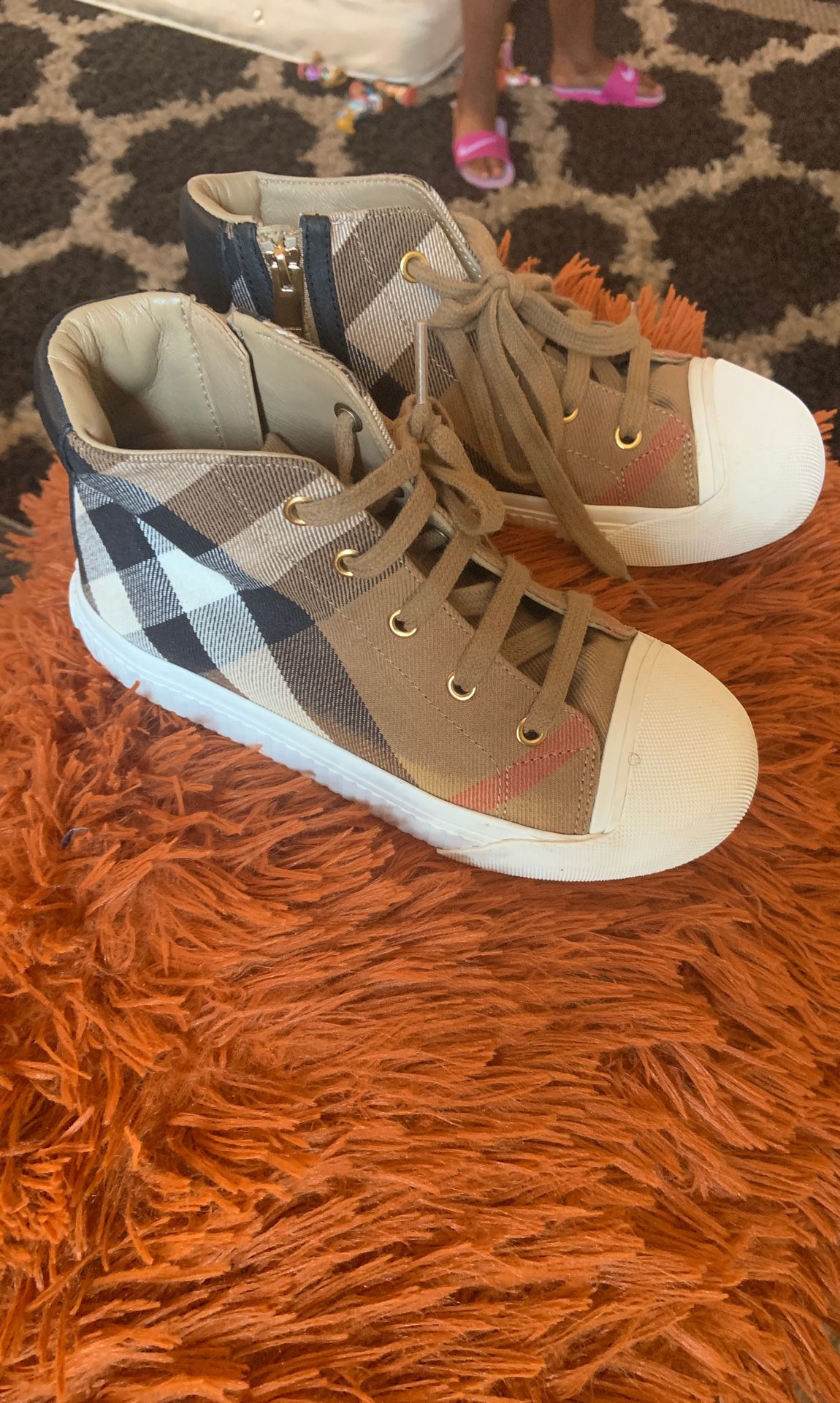 Burberry shoes for sale