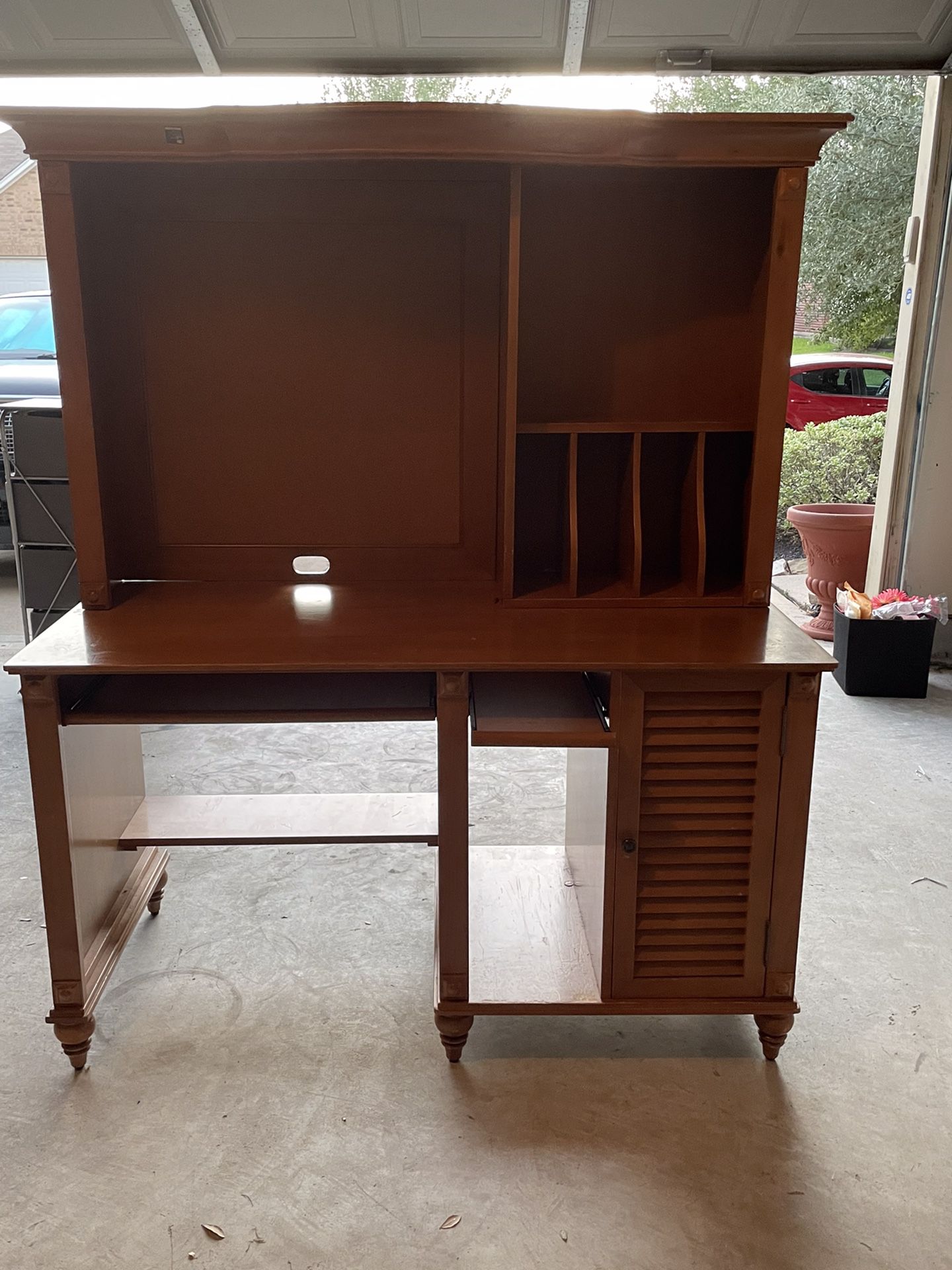 Wooden Office Desk With Hutch From Pottery Barn 