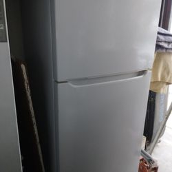 Frigidaire  Refrigerator/Freezer