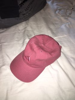 Pink/maybe adidas hat