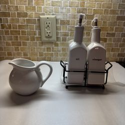 Oil, Veniger, and Saucer