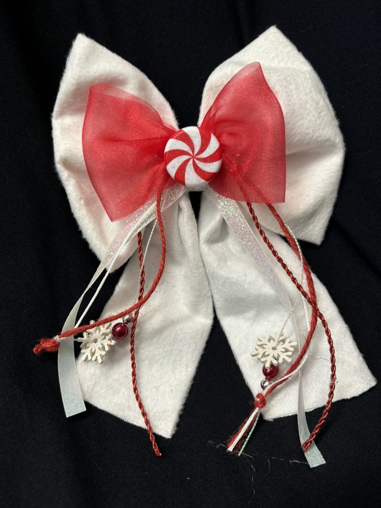 Candy Cane Bow