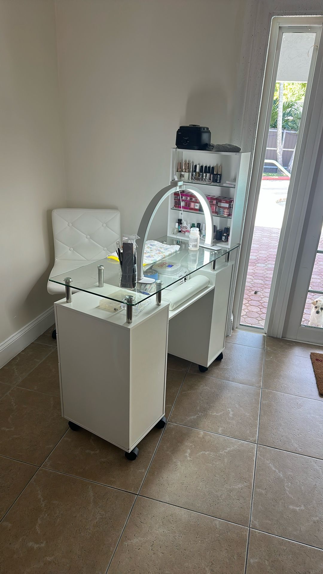 Mesa De Manicura Con Sills