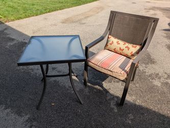 Metal framed patio chair and table set